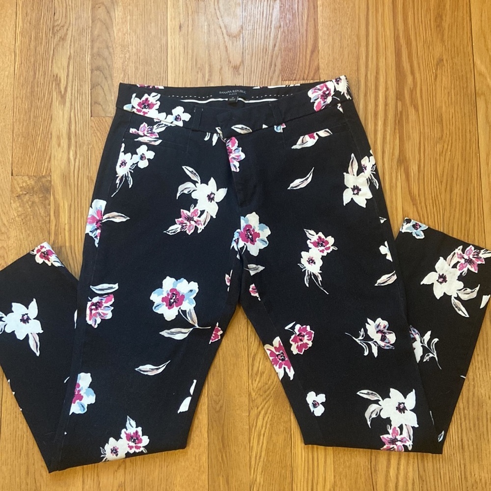 Banana Republic Sloan floral print pants
